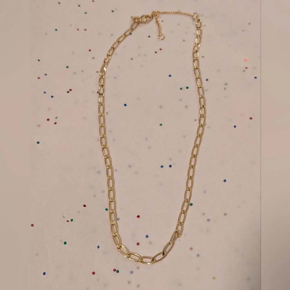Madewell Elegant Gold Chain Necklace - Picture 3 of 4